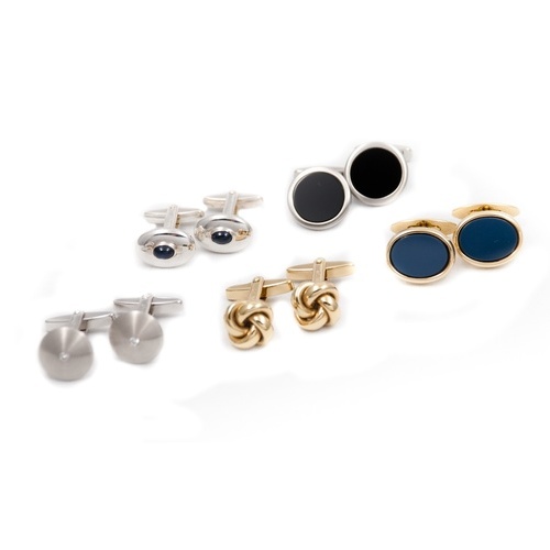 Manschettenkn&ouml;pfe z&period; B&period;&colon;